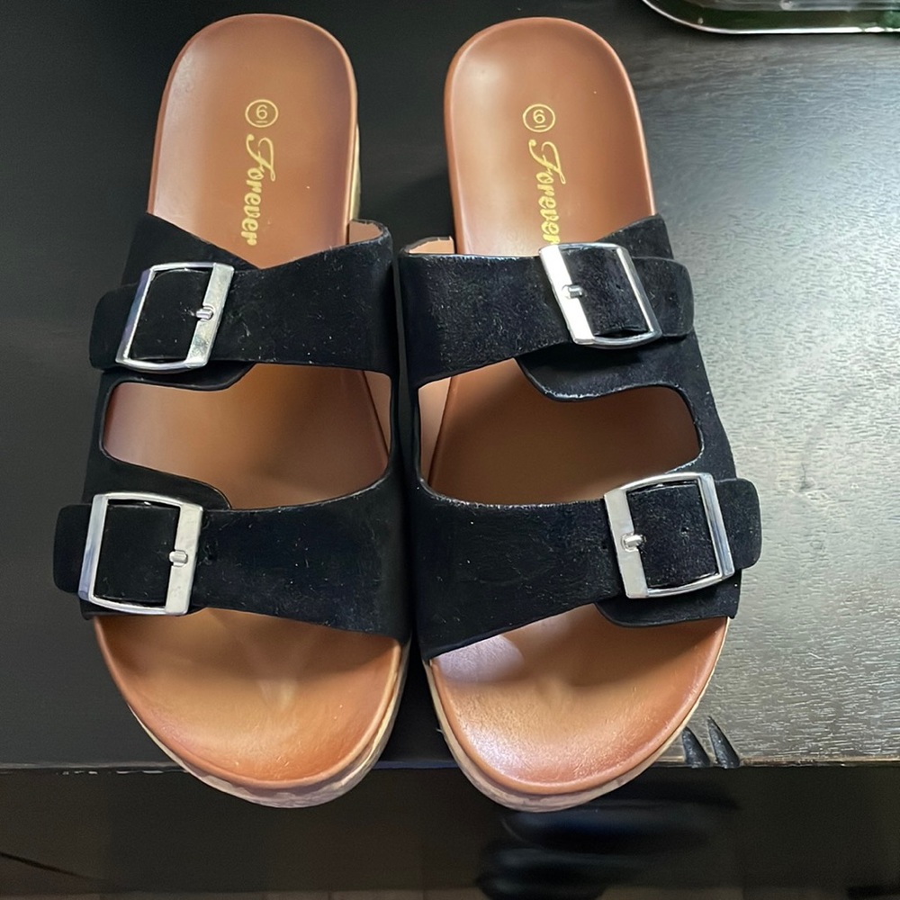 Black wedges brand new